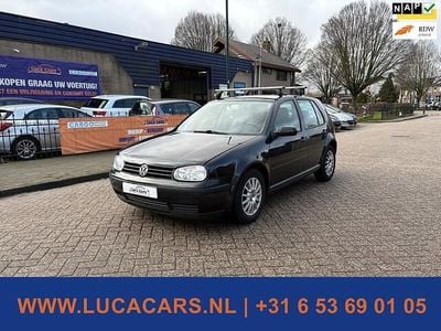 Occasion VW Golf IV 75 PK (55 kW) 2002 Zwart Hatchback