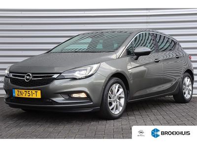 Grijs Gebruikt 2019 Opel Astra Innovation Hatchback | € 18.895 (Eerlijke prijs)