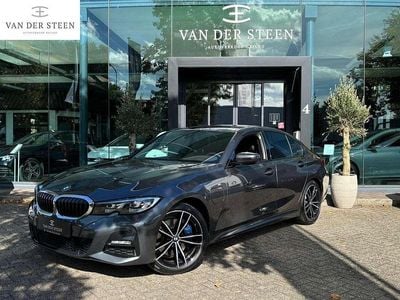 BMW 330e