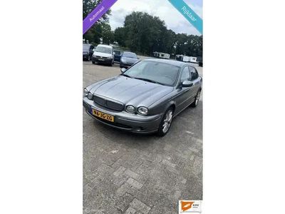Jaguar X-type
