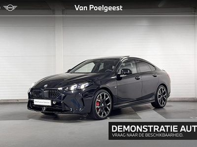 Saphirschwarz (donker zwart) Occasion 2025 BMW 220 M Sport Coupé | € 48.900 (Duur)