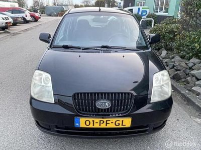 Occasion Kia Picanto 65 PK (47 kW) 2004 Zwart Hatchback