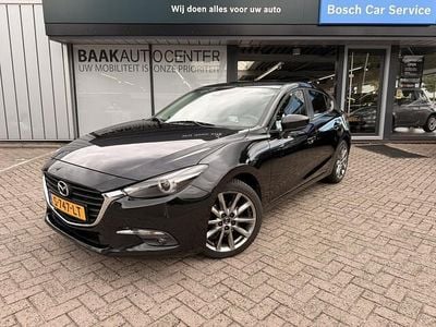 Zwart Gebruikt 2018 Mazda 3 Hatchback | € 15.950 (Eerlijke prijs)