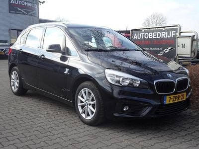 Occasion BMW 218 Executive 150 PK (110 kW) 2015 Zwart Stationwagen