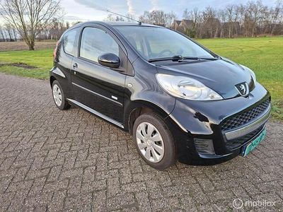 Occasion Peugeot 107 68 PK (50 kW) 2011 Zwart Hatchback