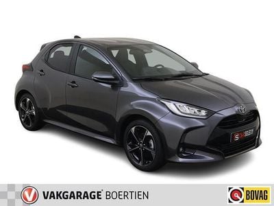 Nieuw Toyota Yaris Executive 92 PK (67 kW) 2025 Grijs Hatchback