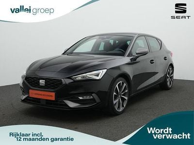 Zwart Occasion 2021 Seat Leon Business Hatchback | € 23.900 (Eerlijke prijs)