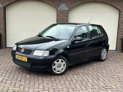 tweedehands VW Polo 1.4i 16v Airco Inruilkoopje!