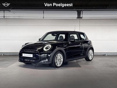 Midnight black ii (c4r) Gebruikt 2022 Mini Cooper Hatchback | € 23.900 (Eerlijke prijs)