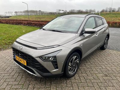 Grijs Gebruikt 2023 Hyundai Bayon Premium SUV | € 19.900 (Eerlijke prijs)