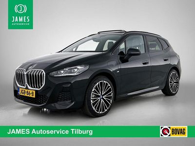 Zwart Occasion 2024 BMW 225 Active Tourer Comfort Edition MPV | € 38.440 (Eerlijke prijs)