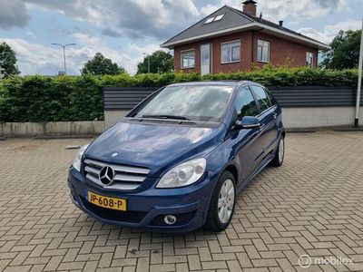 Mercedes B170