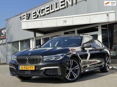 Zwart Gebruikt 2017 BMW M760 M Sport Sedan | € 69.950
