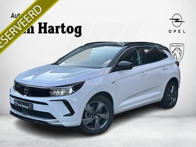 Wit Occasion 2024 Opel Grandland X Elegance SUV | € 27.900 (Eerlijke prijs)
