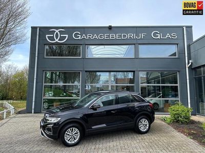 tweedehands VW T-Roc 1.5 TSI Life 150 pk automaat camera - stuur-stoelverw.