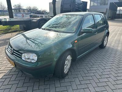 VW Golf IV