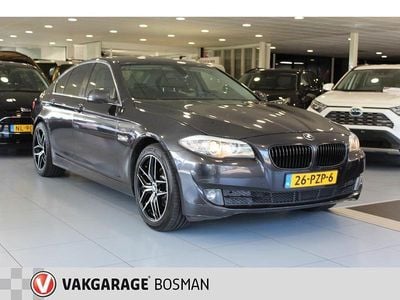 Grijs, andere lak Occasion 2011 BMW 523 Executive Sedan | € 10.950 (Duur)