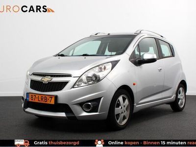 tweedehands Chevrolet Spark 1.2 16V LT | Climate Control | Lichtmetalen Velgen | Electrisch pakket | Parkeer sensoren | 60965 km! Volledig Dealer onderhouden!