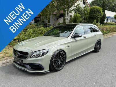 Mercedes C63 AMG