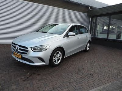 Mercedes B180