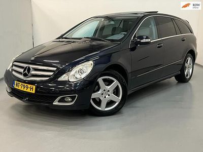 Zwart (metallic) Gebruikt 2008 Mercedes 350 AMG SUV | € 7.750