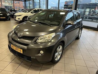 Grijs Gebruikt 2009 Toyota Urban Cruiser Hatchback | € 4.950 (Eerlijke prijs)