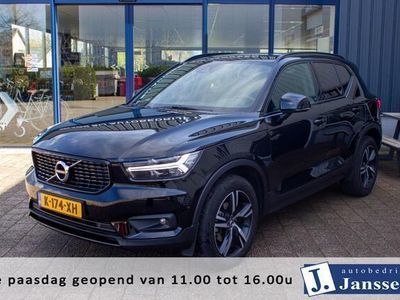 tweedehands Volvo XC40 1.5 T2 R-Design | Prijs rijklaar incl. 12 mnd gara