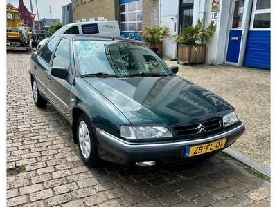 Groen, andere lak Gebruikt 1999 Citroën Xantia Hatchback | € 1.795