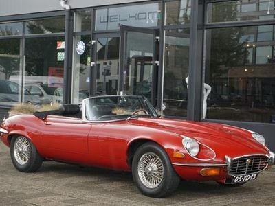 Rood Occasion 1974 Jaguar E-Type Cabriolet | € 129.650