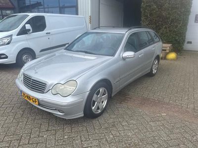 tweedehands Mercedes 200 C-KLASSE CombiK. Elegance