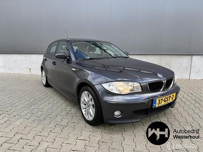 Occasion BMW 118 Executive 129 PK (94 kW) 2007 Grijs Hatchback