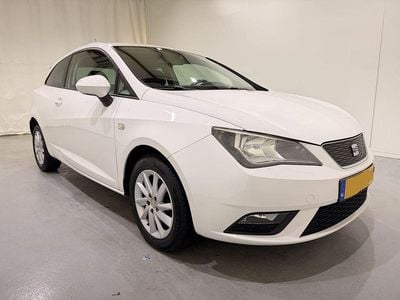 Wit Occasion 2012 Seat Ibiza SC Ecomotive Hatchback | € 1.950 (Goede deal)