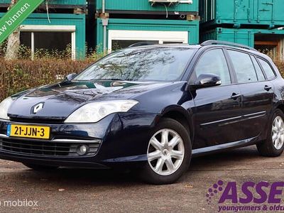 Blauw (metallic) Gebruikt 2009 Renault Laguna III Expression Stationwagen | € 4.995 (Duur)