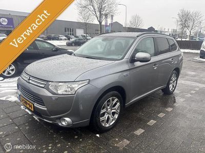 Occasion Mitsubishi Outlander Instyle 121 PK (88 kW) 2013 Grijs SUV