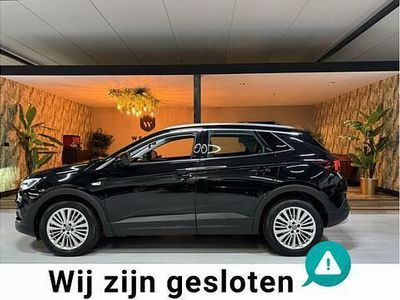 Zwart Occasion 2019 Opel Grandland X Innovation SUV | € 19.990 (Eerlijke prijs)