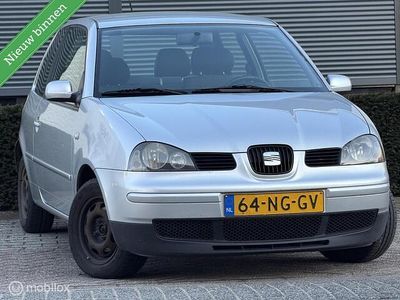 Occasion Seat Arosa 60 PK (44 kW) 2003 Grijs Hatchback