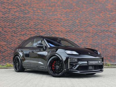 Occasion Porsche Macan Turbo Sport 469 kW (639 PK) 2024 Zwart (metallic) SUV
