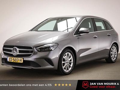 Grijs Occasion 2019 Mercedes B200 Premium MPV | € 23.695 (Iets duurder)