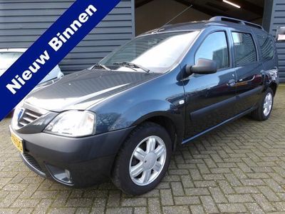 tweedehands Dacia Logan MCV 1.6-16V Lauréate 7pers Trekhaak