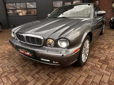 tweedehands Jaguar XJ 4.2 V8 Executive Youngtimer 1e eig.