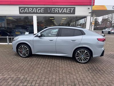 Occasion BMW iX2 M Sport 230 kW (313 PK) 2024 Grijs (metallic) SUV