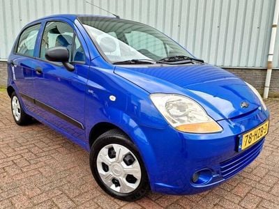 Blauw, metallic lak Occasion 2009 Chevrolet Matiz Hatchback | € 1.595 (Eerlijke prijs)