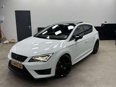 Wit Gebruikt 2015 Cupra Leon Stationwagen | € 16.450 (Super prijs)