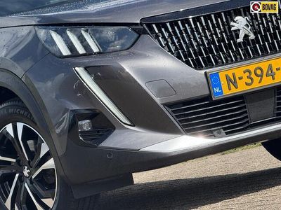 Grijs, metallic lak Occasion 2022 Peugeot 2008 GTi SUV | € 14.925 (Eerlijke prijs)