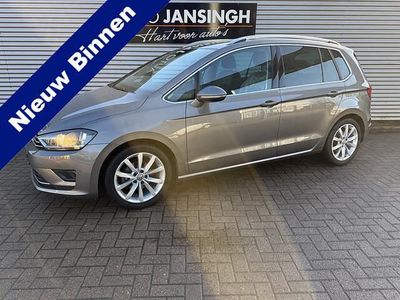 Grijs Occasion 2016 VW Golf Sportsvan Highline MPV | € 11.945 (Eerlijke prijs)