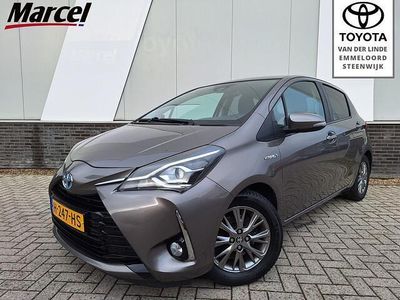 Grijs Gebruikt 2020 Toyota Yaris Hatchback | € 15.400 (Eerlijke prijs)