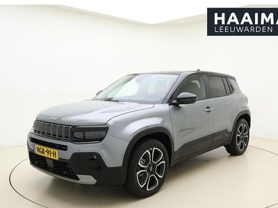 Grijs Occasion 2025 Jeep Avenger EV Summit SUV | € 32.950 (Duur)
