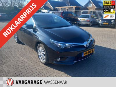 Toyota Auris Hybrid