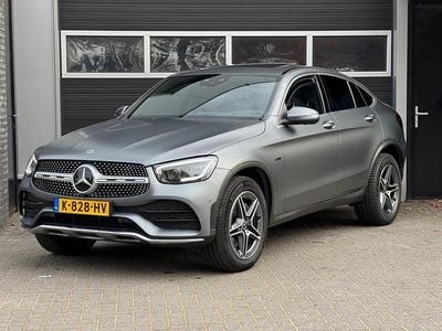 Grijs Occasion 2021 Mercedes GLC300 AMG Coupé | € 33.950 (Eerlijke prijs)