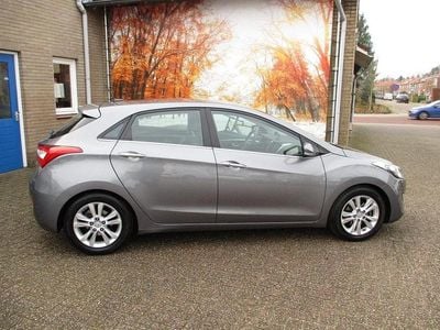 Grijs Gebruikt 2014 Hyundai i30 Hatchback | € 9.950 (Eerlijke prijs)